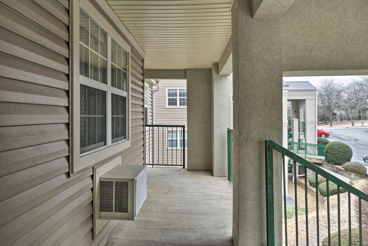 Vibrant Holiday Hills Resort Condo With Balcony Branson Esterno foto
